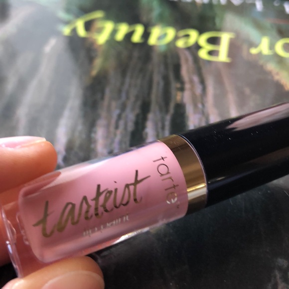 tarte Other - FREE Tarte lipgloss